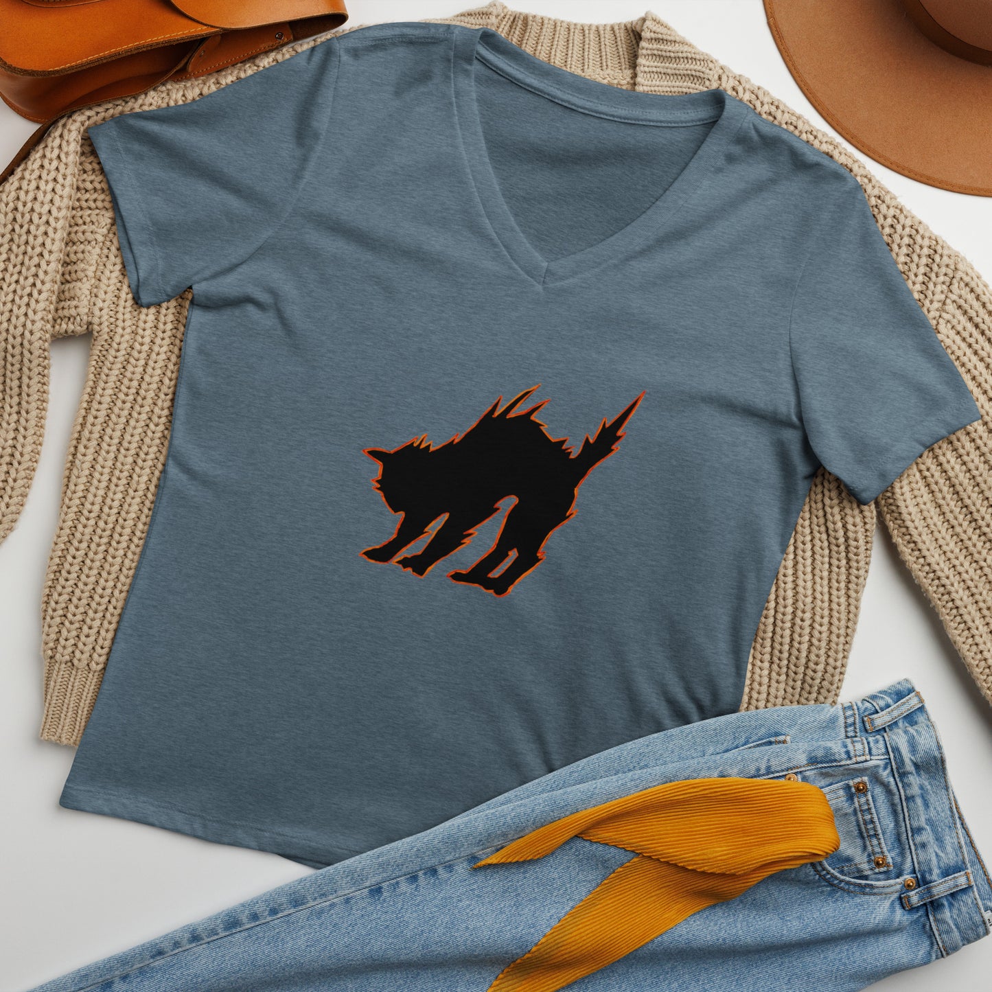 Midnight Cat Women’s Relaxed V-neck T-shirt